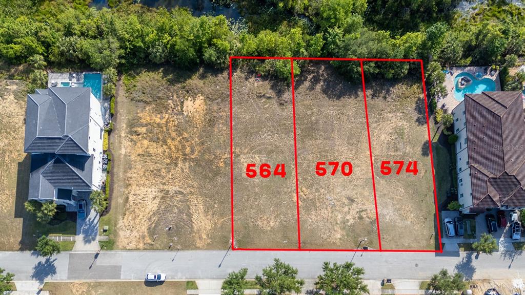 564 MUIRFIELD LOOP