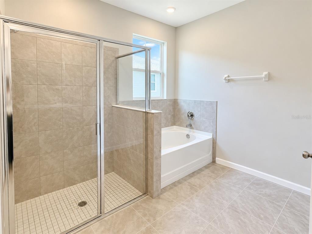 5414 FLINT HILLS DRIVE, WIMAUMA, FL — photo 4 of 15