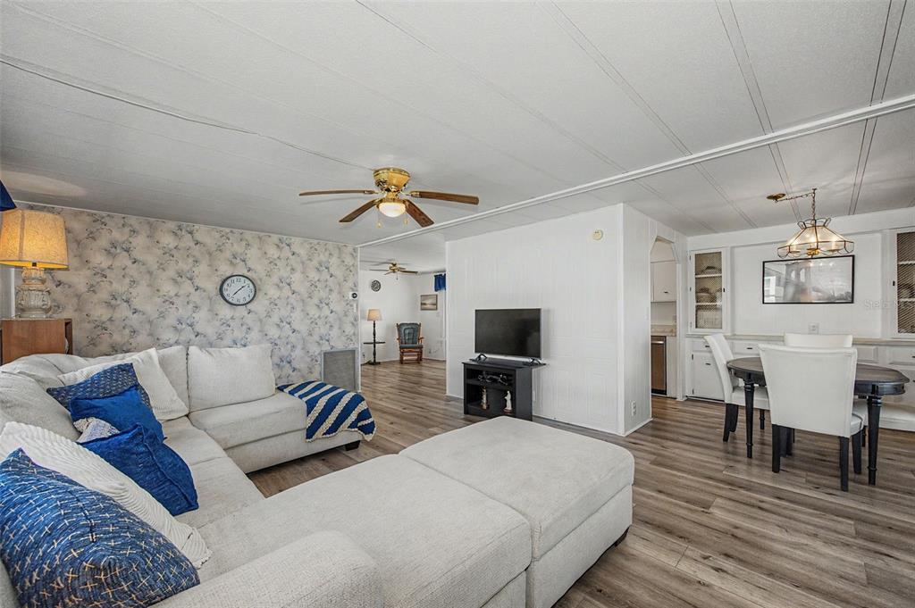 39820 US HIGHWAY 19 N UNIT 160, TARPON SPRINGS, FL — photo 3 of 96
