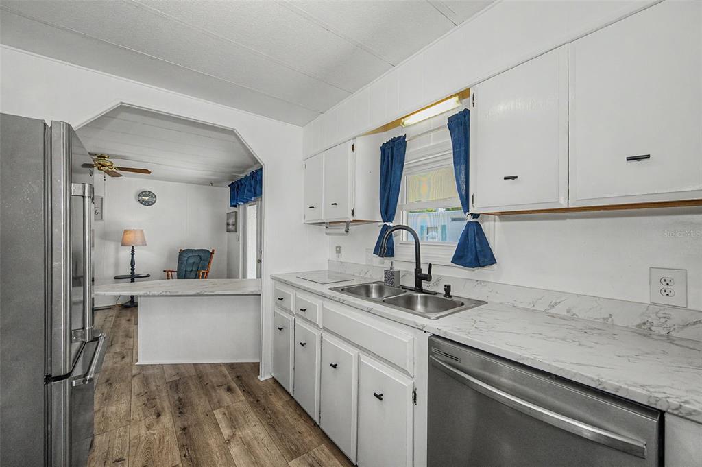 39820 US HIGHWAY 19 N UNIT 160, TARPON SPRINGS, FL — photo 5 of 96