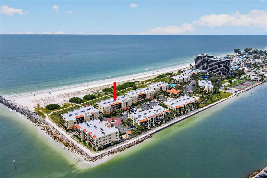 7434 BAYSHORE DRIVE UNIT 202, TREASURE ISLAND, FL — photo 5 of 30
