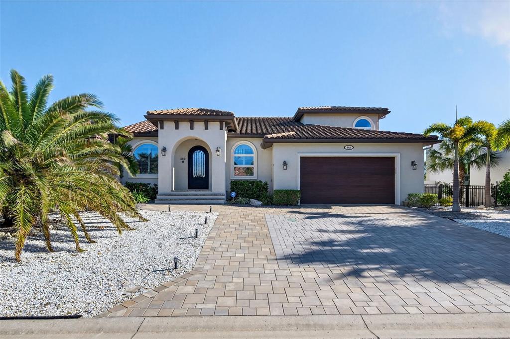 562 RANGER LANE