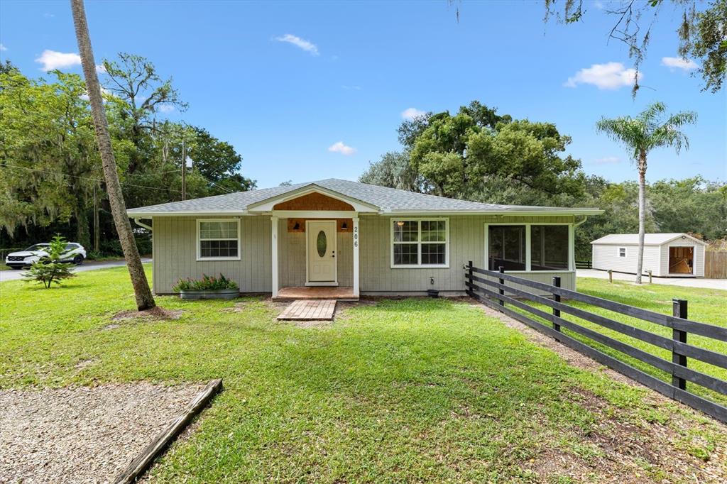 206 W MIRROR LAKE DRIVE