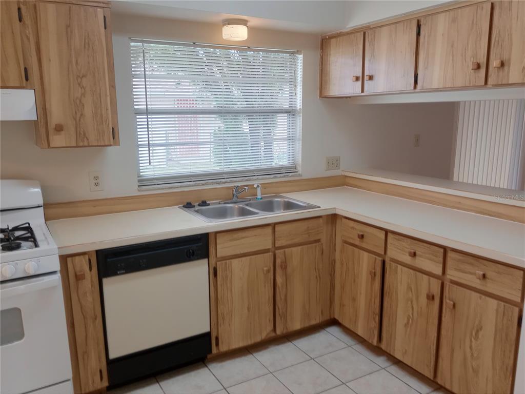 2655 SUMBA AVENUE, ORLANDO, FL — photo 5 of 22
