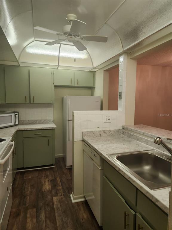 130 JASMINE WOODS CT UNIT 11B, DELTONA, FL — photo 5 of 29