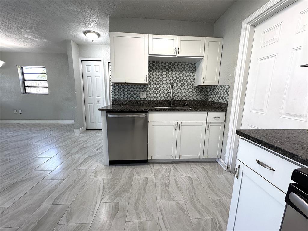 7719 UDINE AVENUE, ORLANDO, FL — photo 2 of 20