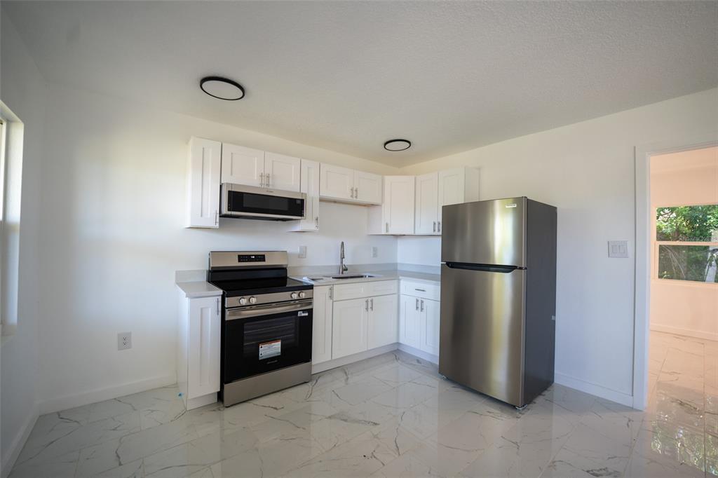 56 B STREET UNIT 1, MADEIRA BEACH, FL — photo 3 of 11
