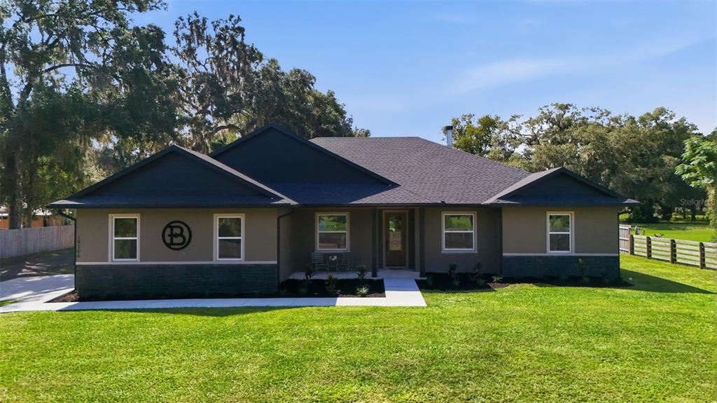 19106 CLAYTON TRAIL, ALTOONA, FL — photo 2 of 30