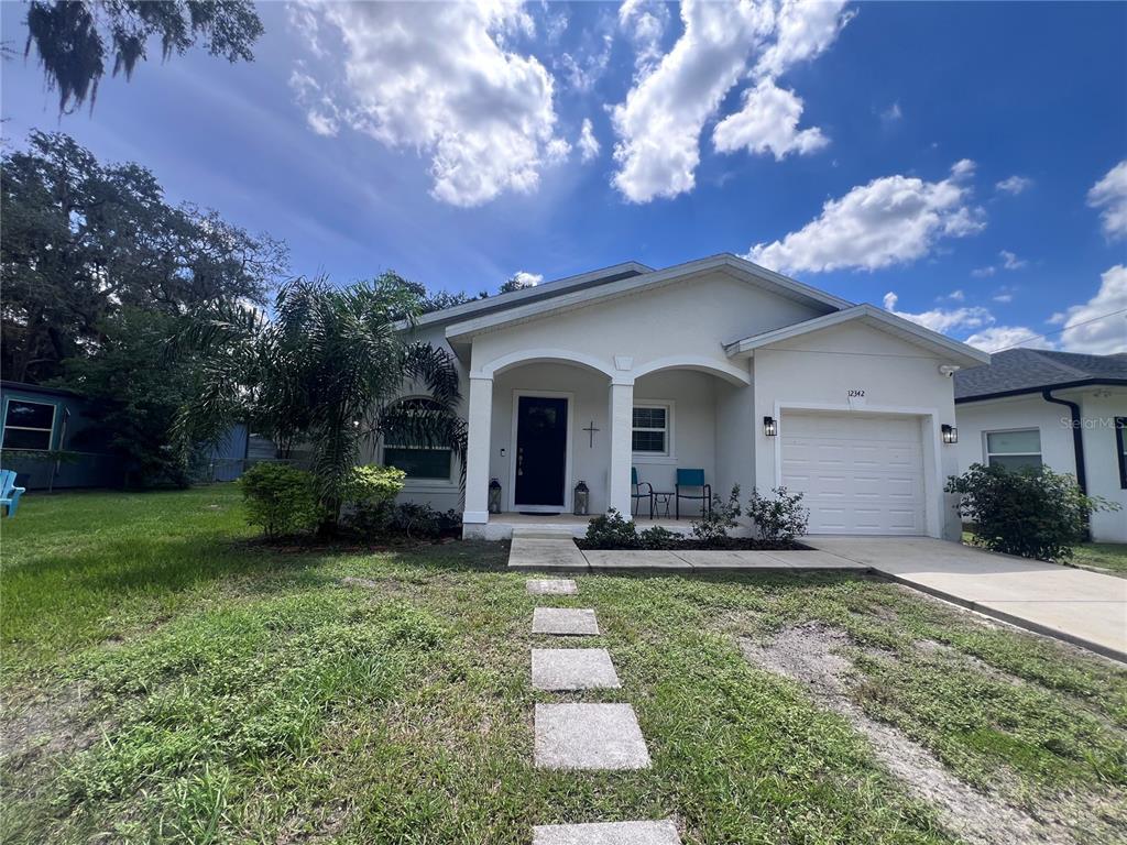 12342 OCONEE BOULEVARD, NEW PORT RICHEY, FL — photo 2 of 9