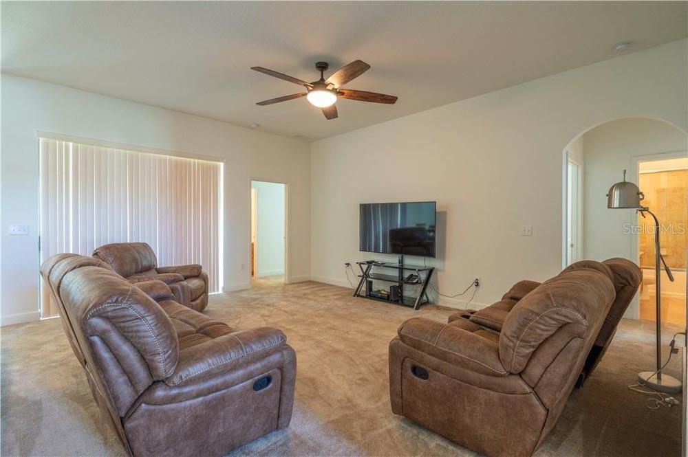 1652 LEMON AVENUE, WINTER HAVEN, FL — photo 4 of 19