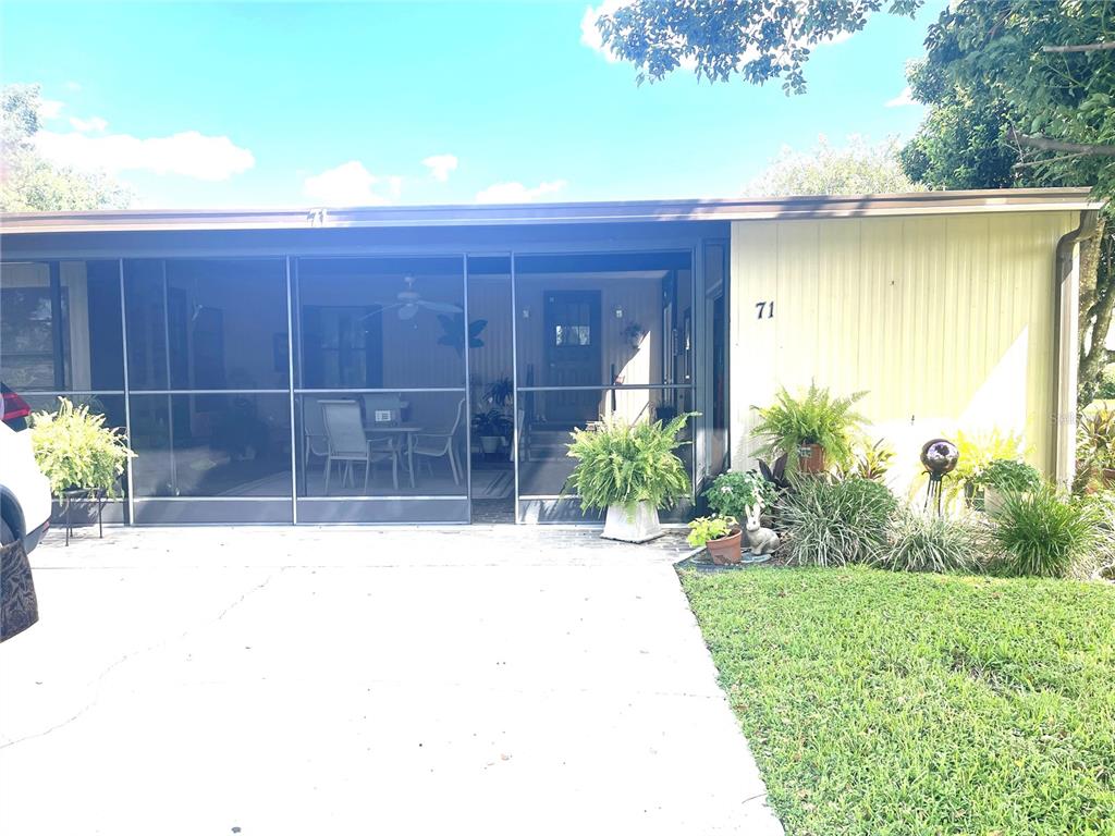 71 SEMINOLE PATH, WILDWOOD, FL — photo 2 of 30