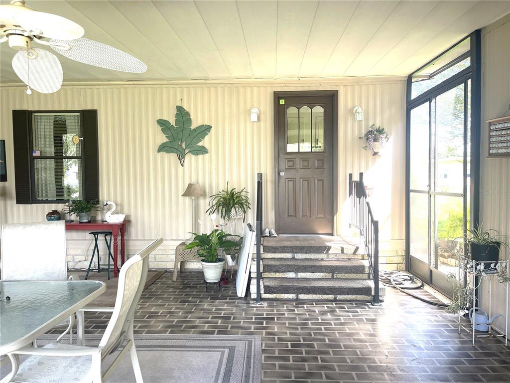 71 SEMINOLE PATH, WILDWOOD, FL — photo 4 of 30