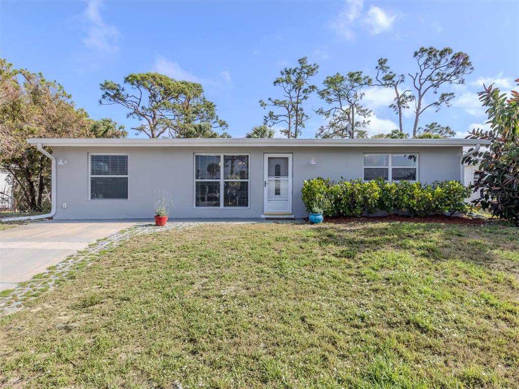 8132 COCO SOLO AVENUE
