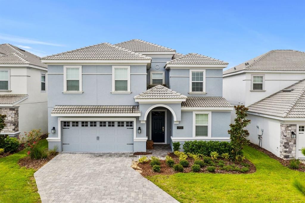 1700 MOON VALLEY DRIVE