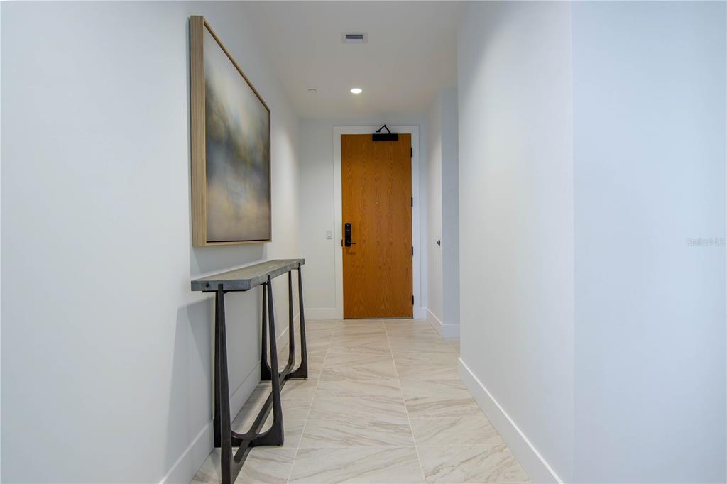 777 3RD AVENUE N UNIT 1503, ST PETERSBURG, FL — photo 4 of 29