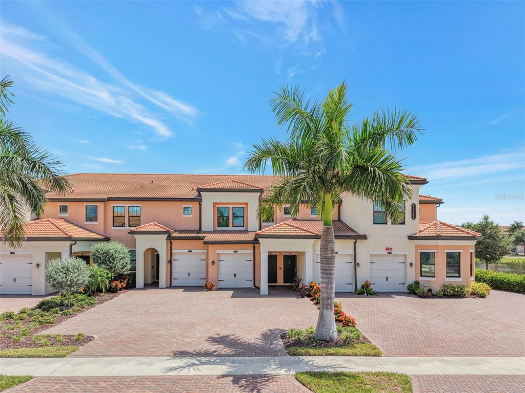 10212 STAGGERBUSH DRIVE UNIT 202, VENICE, FL — photo 2 of 30