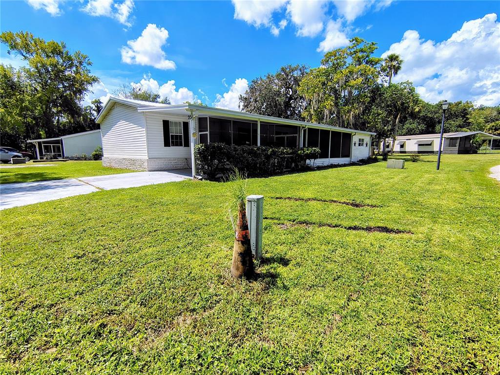 25 CANAL WAY, LAKE PANASOFFKEE, FL — photo 4 of 30