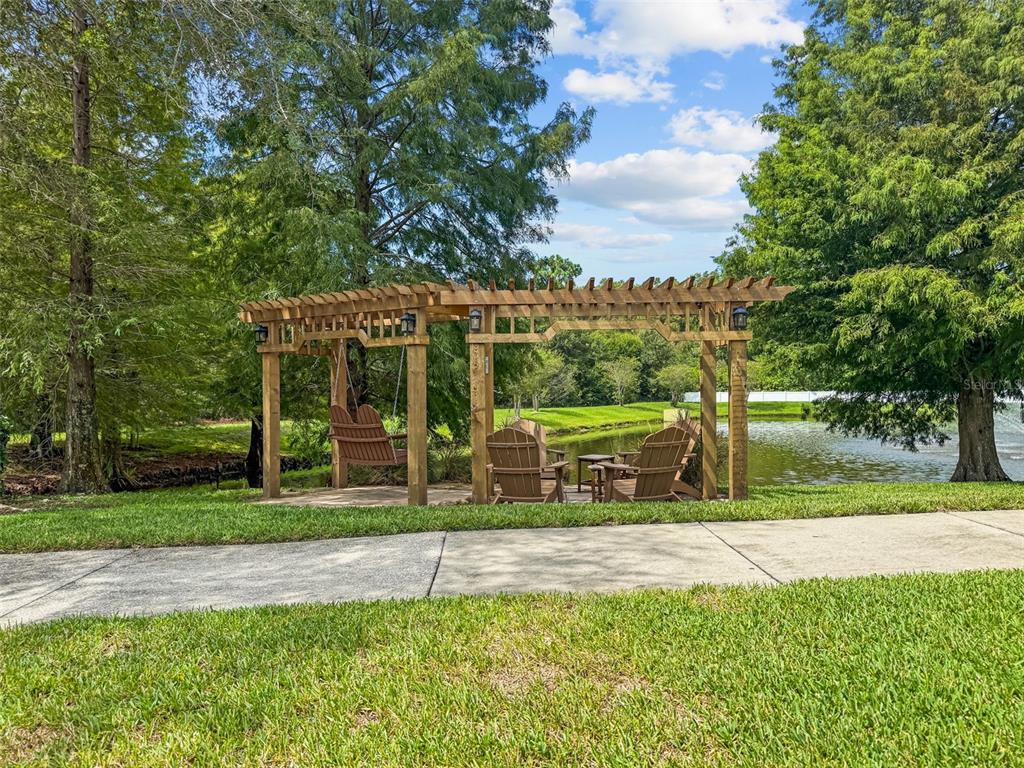 10405 WESTPARK PRESERVE BOULEVARD, TAMPA, FL — photo 3 of 30