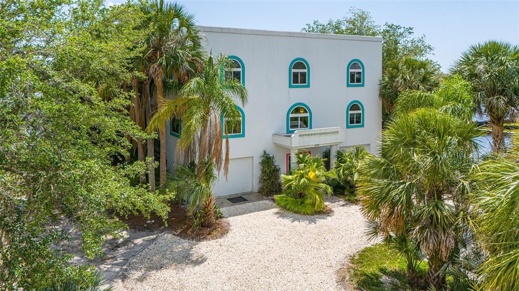 2040 NW 13TH STREET