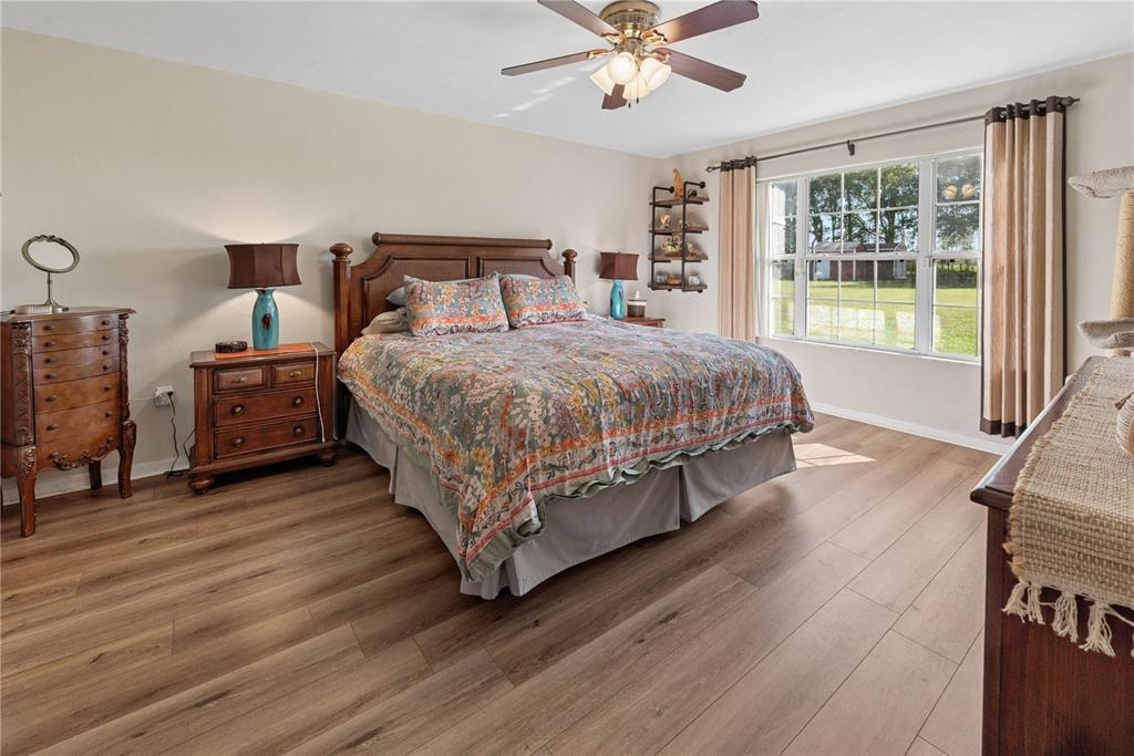 7432 SE 30TH STREET, TRENTON, FL — photo 3 of 30
