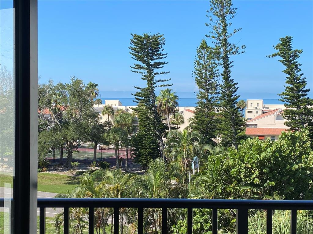 4540 GULF OF MEXICO DRIVE UNIT PH2, LONGBOAT KEY, FL — photo 5 of 30