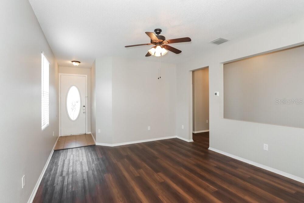 4064 FESTIVAL POINTE BOULEVARD, MULBERRY, FL — photo 5 of 16