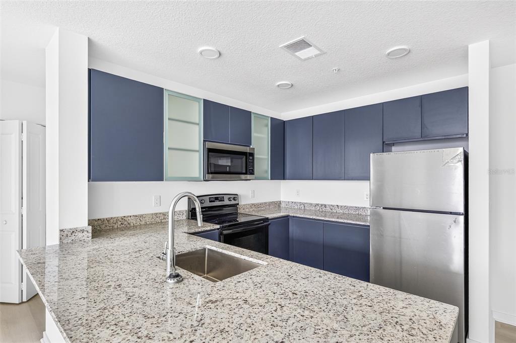 5563 MILLENIA PARK BLVD UNIT 503, ORLANDO, FL — photo 3 of 58