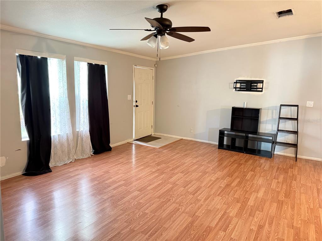 4119 SE LEMON AVENUE, HIGHLAND CITY, FL — photo 2 of 18