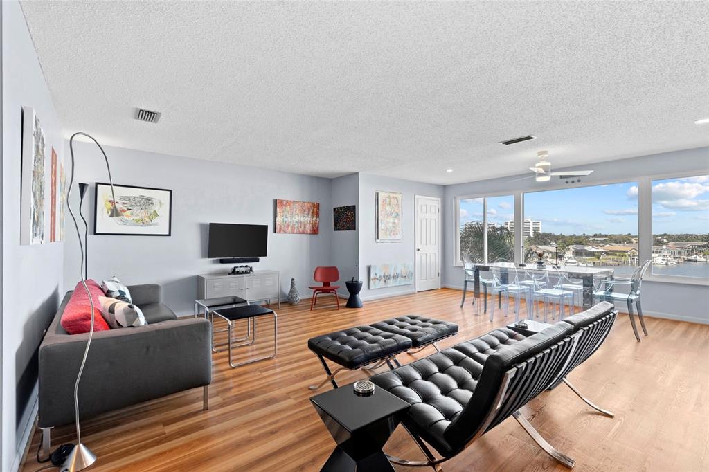 6075 SHORE BOULEVARD S UNIT 411, GULFPORT, FL — photo 4 of 44