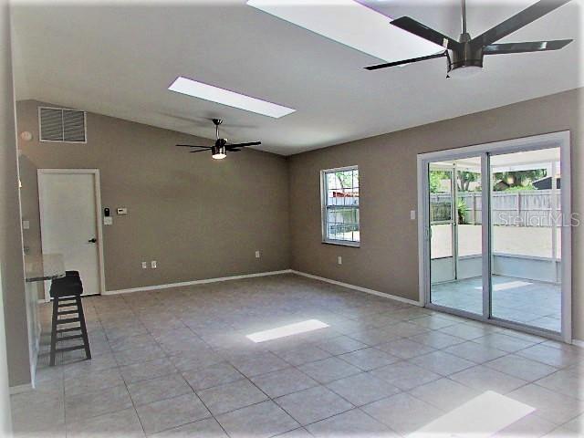 2105 DAVID COURT, MOUNT DORA, FL — photo 2 of 15