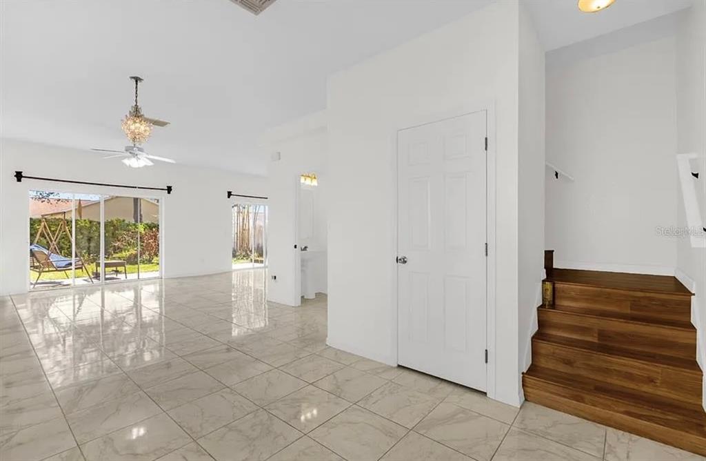 5090 NE 122ND BOULEVARD, OXFORD, FL — photo 3 of 21