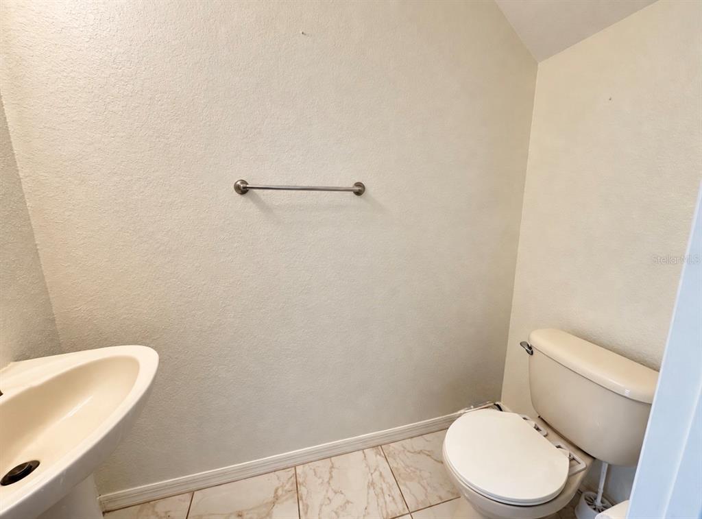 5090 NE 122ND BOULEVARD, OXFORD, FL — photo 4 of 21