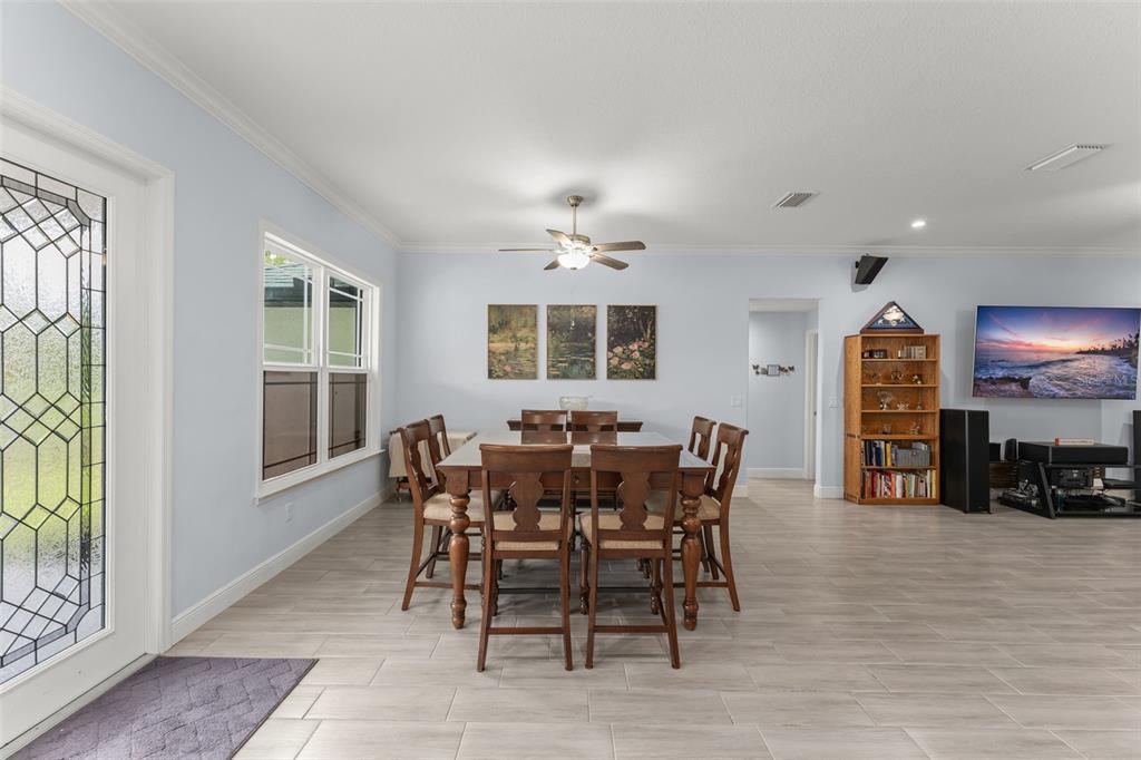 18826 REYNOLDS PARKWAY, ORLANDO, FL — photo 4 of 30