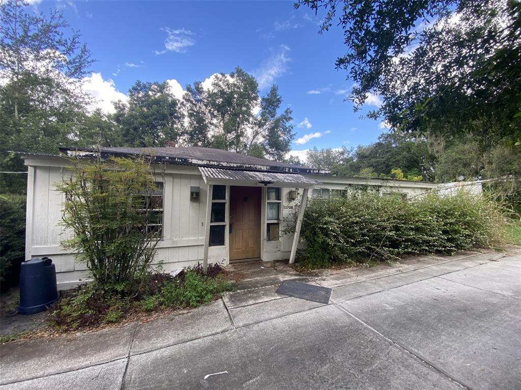 11708 HILLS ROAD