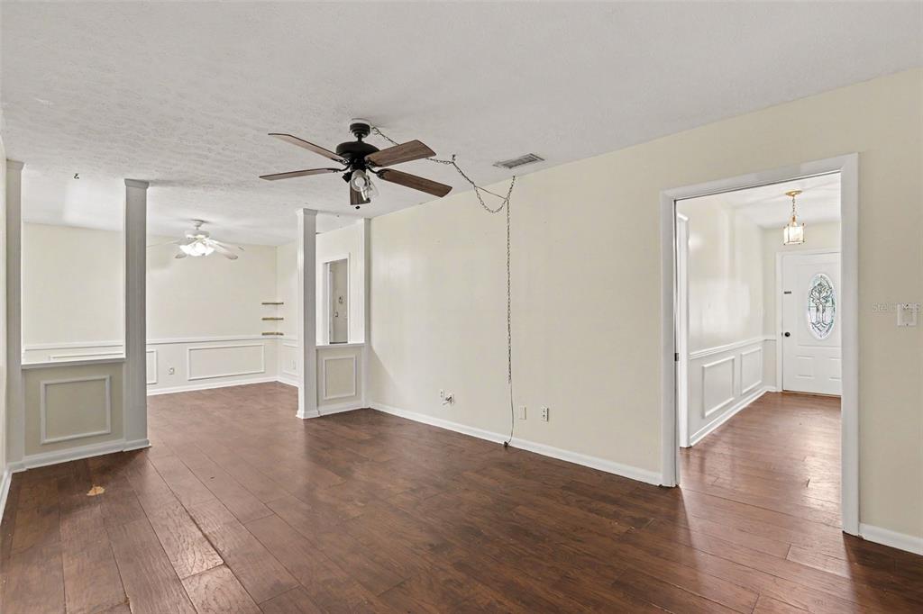 2265 VILLAGE COURT, BRANDON, FL — photo 4 of 15