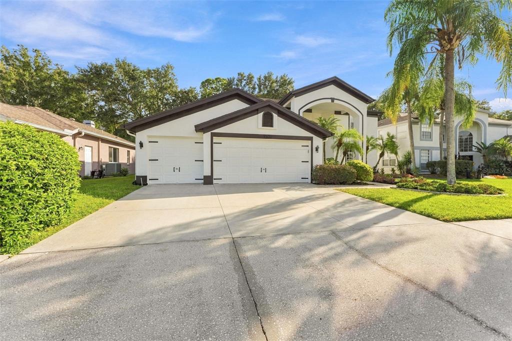 10102 VISTA POINTE DR, TAMPA, FL — photo 2 of 30