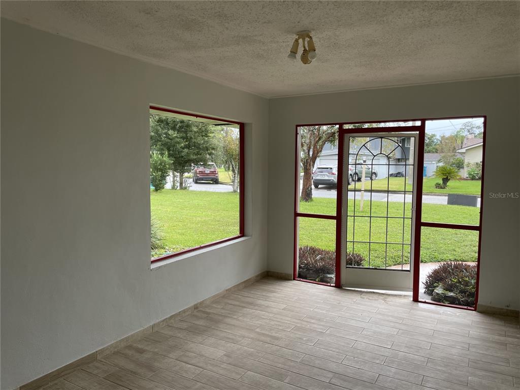 2215 LAUDERDALE COURT, ORLANDO, FL — photo 3 of 25