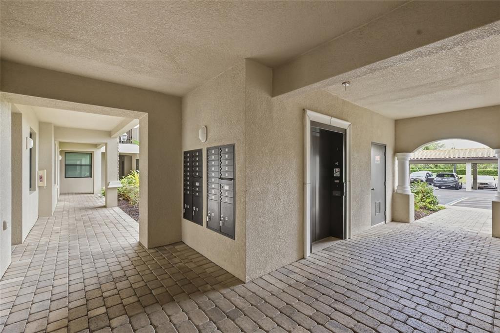 16814 VARDON TERRACE UNIT 304, LAKEWOOD RANCH, FL — photo 3 of 30