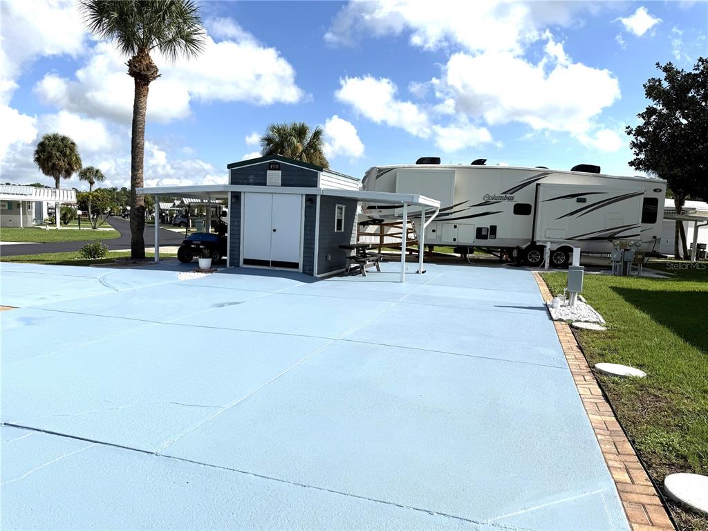 490 PINE LOOP, FROSTPROOF, FL — photo 2 of 6
