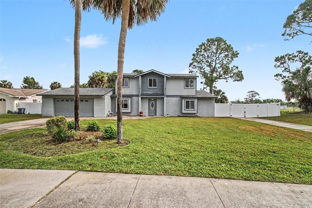 909 NORTHBROOK DRIVE