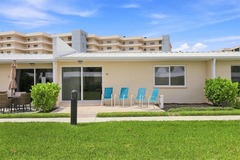5830 MIDNIGHT PASS ROAD UNIT 18, SARASOTA, FL — photo 2 of 30