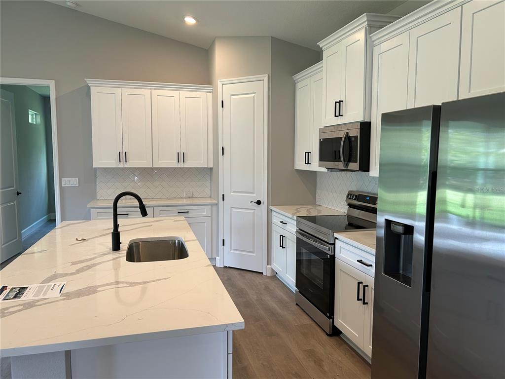 7919 N TINY LILY DRIVE, DUNNELLON, FL — photo 3 of 13
