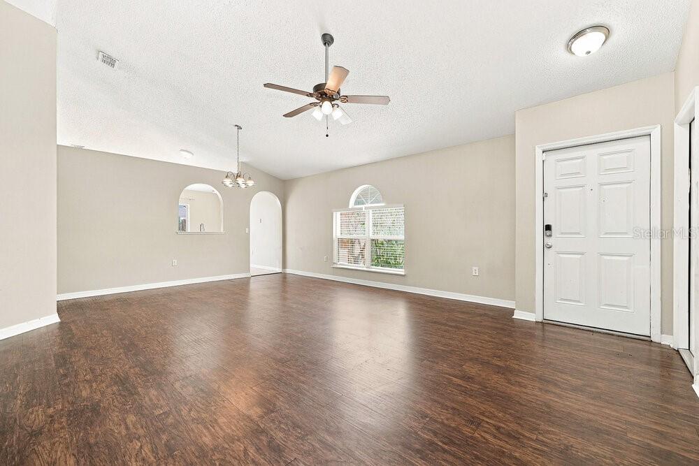 11426 IVY FLOWER LOOP, RIVERVIEW, FL — photo 3 of 16