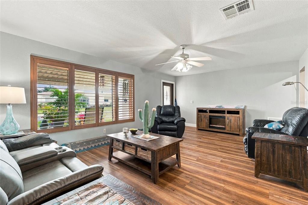 3659 100TH TERRACE N UNIT 4, PINELLAS PARK, FL — photo 5 of 30