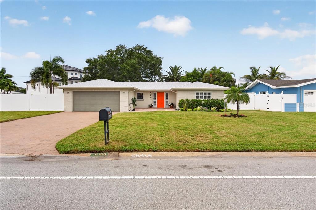 10100 PARADISE BOULEVARD, TREASURE ISLAND, FL — photo 3 of 30