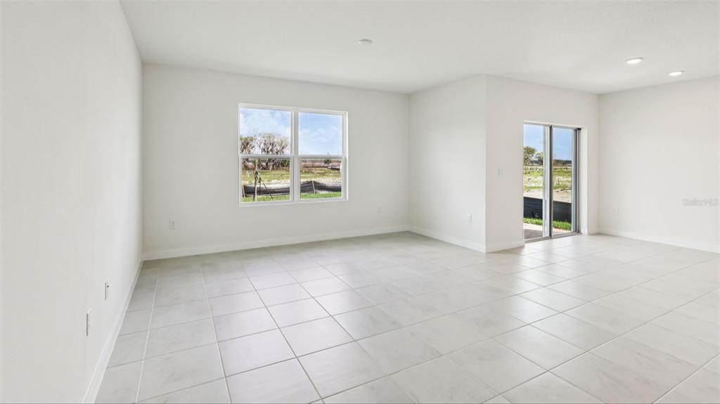 463 LIBERTY BEND, HAINES CITY, FL — photo 3 of 27