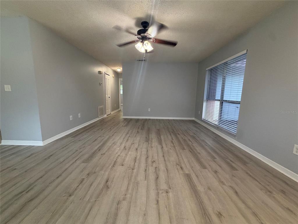 317 S LAKEVIEW AVENUE, WINTER GARDEN, FL — photo 4 of 30