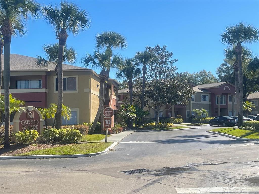 646 KENWICK CIRCLE UNIT 205
