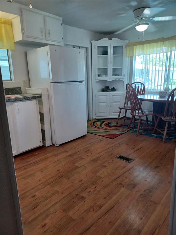 34620 SWEETPEA LANE, ZEPHYRHILLS, FL — photo 3 of 21