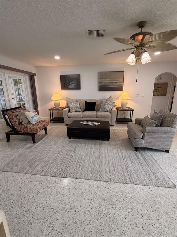 2917 SE SAN JERONIMO ROAD, PORT ST LUCIE, FL — photo 5 of 30